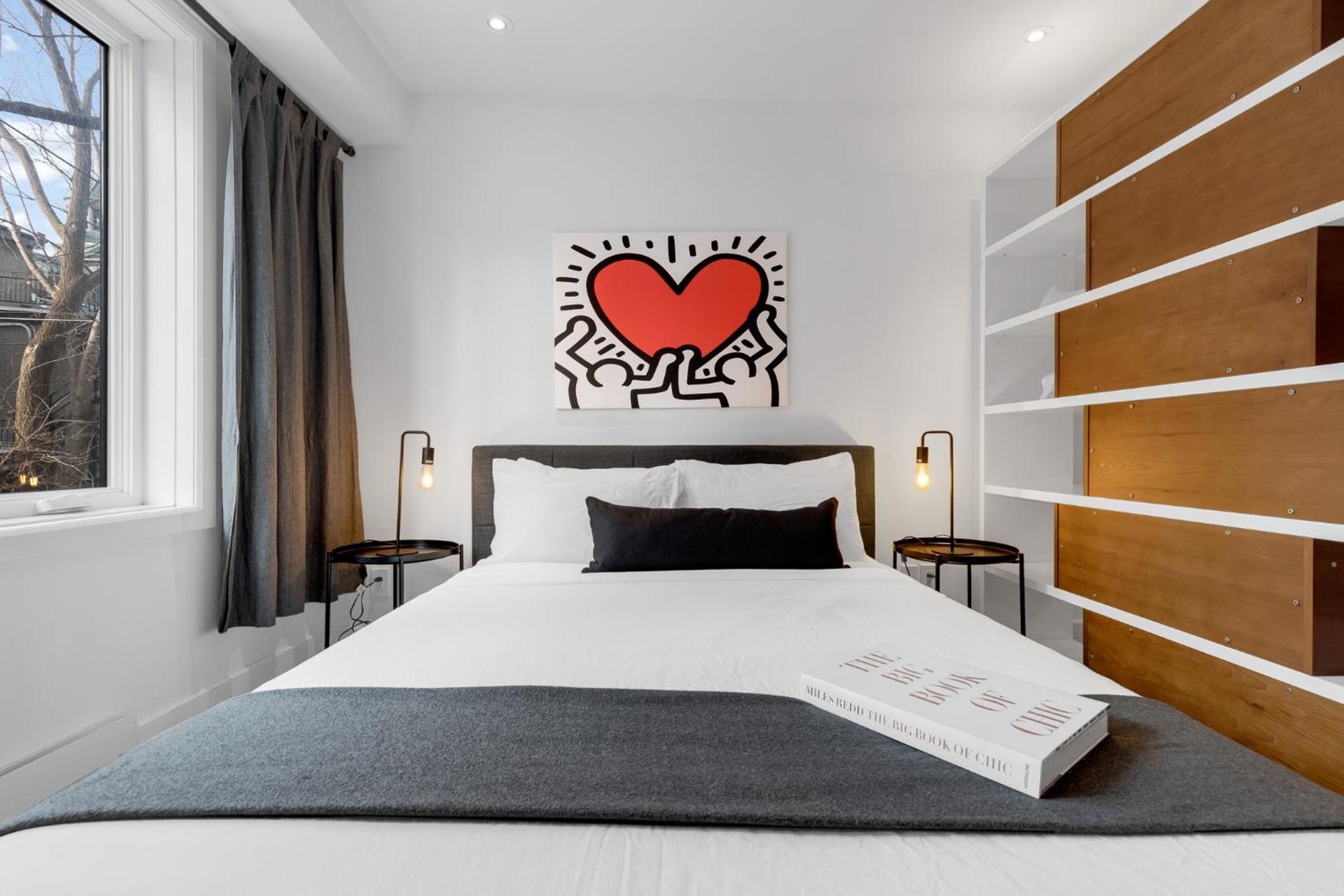Liv Mtl Soho Aparthotel Montreal Exterior foto